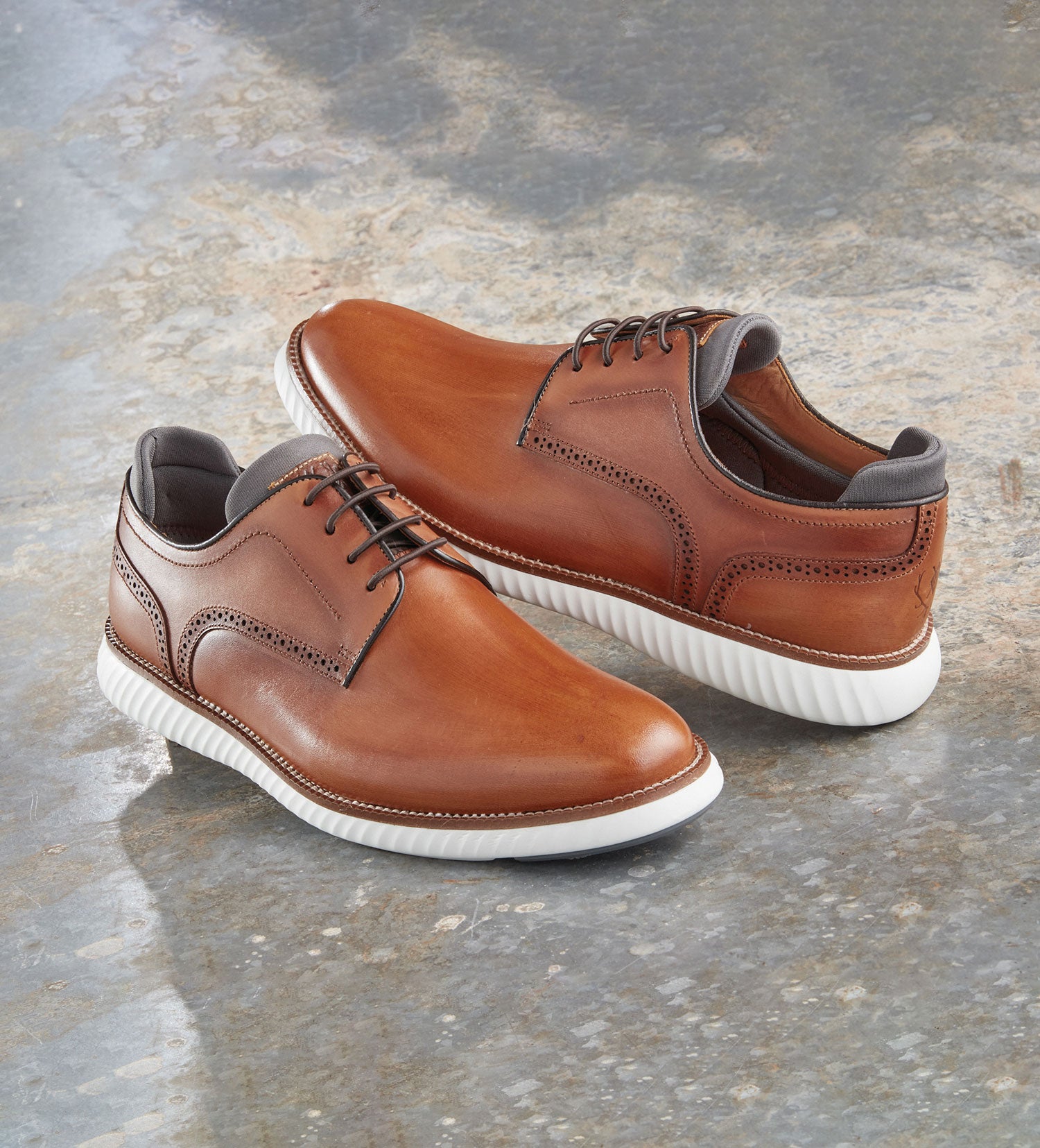 Martin Dingman - Countryaire Plain Toe, 9 M / Whiskey Martin Dingman - Countryaire Plain Toe, 9 M / Whiskey