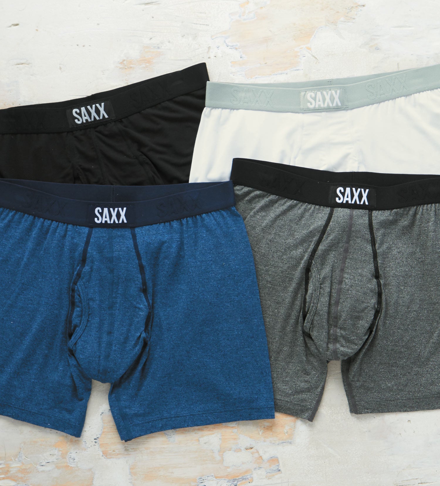 Saxx Men's Underwear - Ultra Super Soft Briefs with Fly and Built
